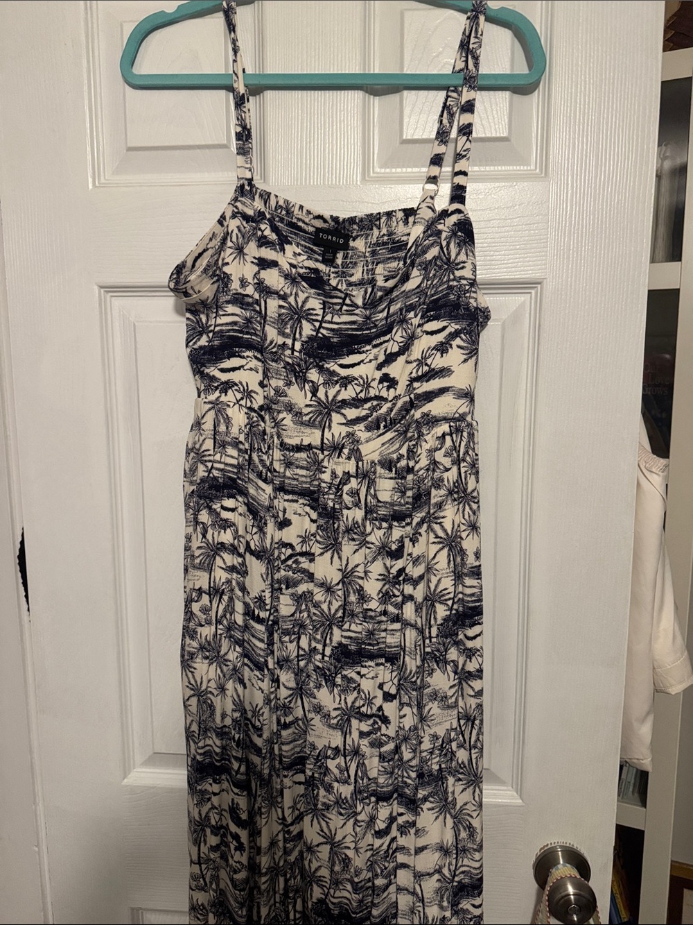 torrid navy & Cream Tropical Palm Print Maxi Dress